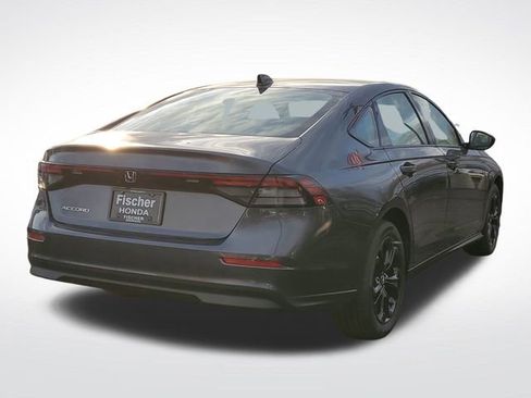 New 2025 Honda Accord SE image 3