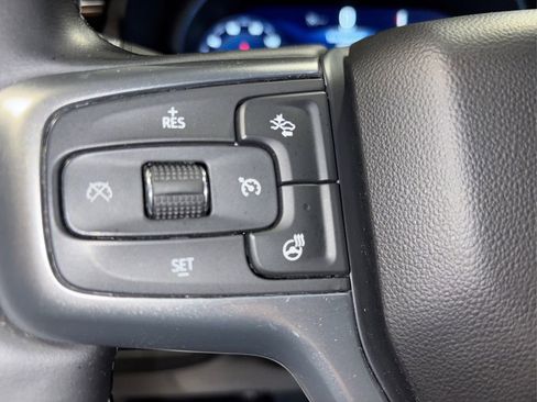 Used 2023 Chevrolet Suburban Premier image 46