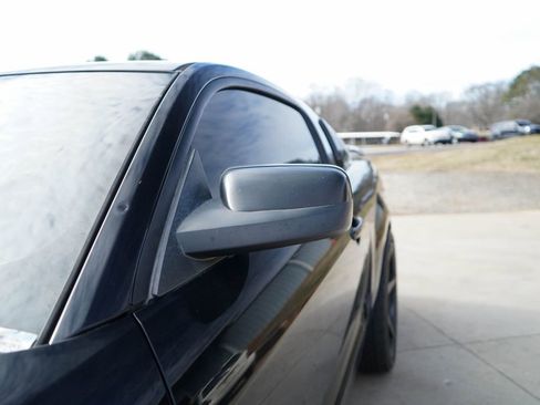 Used 2006 Ford Mustang GT image 16