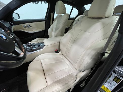 Used 2020 BMW 330i Sedan w/ Convenience Package image 14