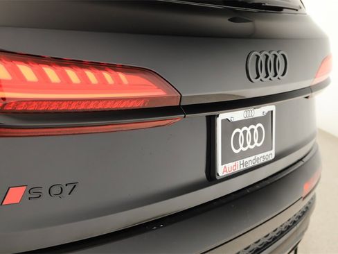 New 2026 Audi SQ7 Premium Plus image 29