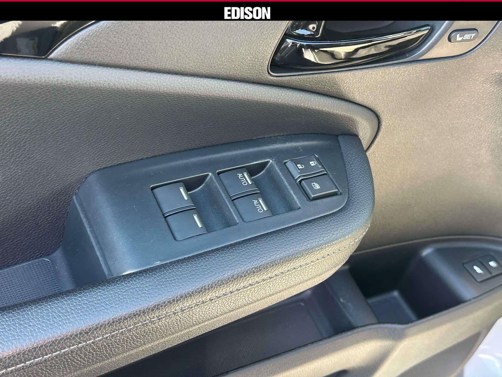 Used 2023 Honda Passport Elite image 16