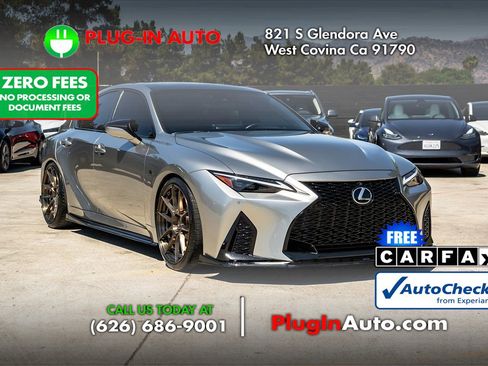 Used 2023 Lexus IS 500 w/ Accessory Package RWD image 9