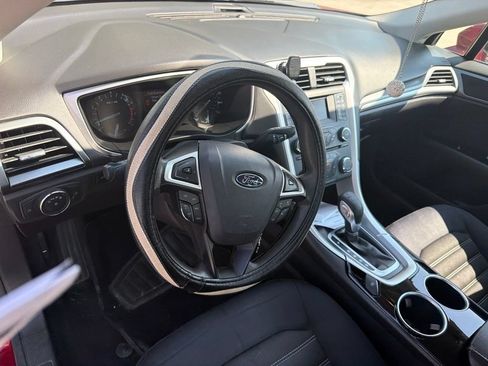 Used 2013 Ford Fusion SE FWD image 13