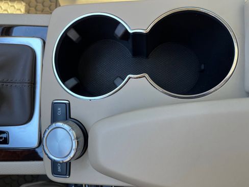 Used 2013 Mercedes-Benz E 350 Coupe image 40