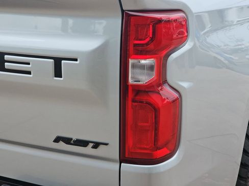 Used 2022 Chevrolet Silverado 1500 RST w/ LPO, Blackout Package image 40