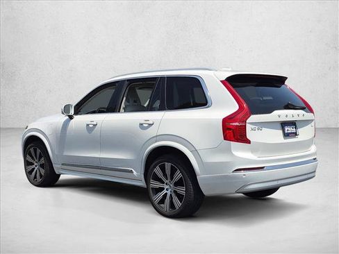 Used 2022 Volvo XC90 T8 Inscription AWD/4WD image 7