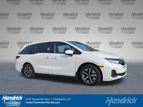 Certified 2026 Honda Odyssey EX-L image 1