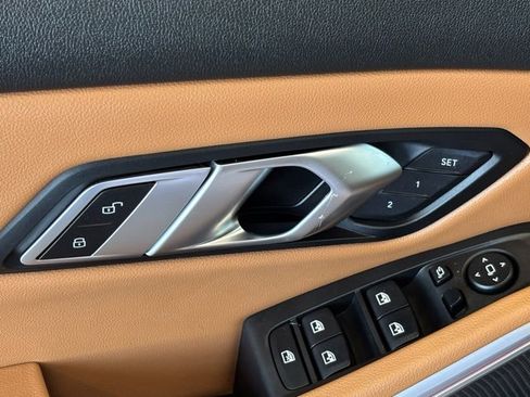 Used 2023 BMW M340i w/ Premium Package image 27