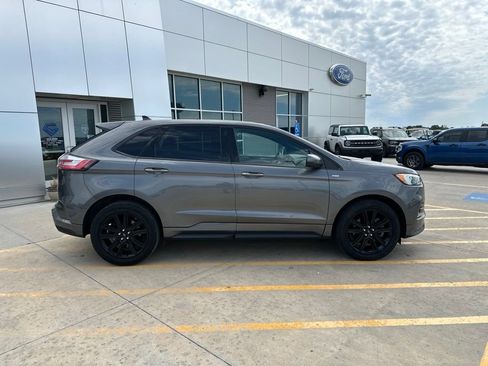 Used 2023 Ford Edge ST-Line AWD/4WD image 8