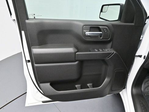 Used 2026 GMC Sierra 1500 Pro w/ Pro Value Package AWD/4WD image 9