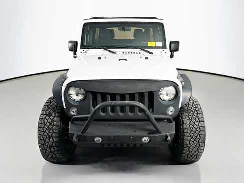 Used 2016 Jeep Wrangler Unlimited Sport AWD/4WD image 2