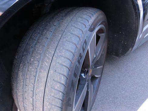 Used 2019 Porsche Cayenne image 14