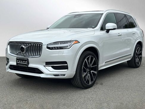 Certified 2023 Volvo XC90 B5 Plus w/ Protection Package Premier AWD/4WD image 7
