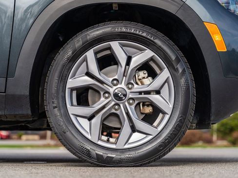 Used 2024 Kia Seltos S image 9