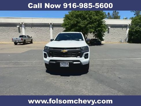 Used 2024 Chevrolet Colorado LT w/ LT Convenience Package image 3