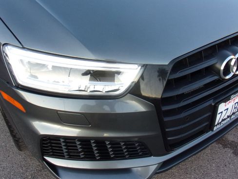 Used 2018 Audi Q3 2.0T Premium Plus w/ Premium Plus Package image 17