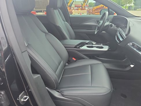 Used 2024 Cadillac Lyriq Tech w/ Driver Assist Package RWD image 10