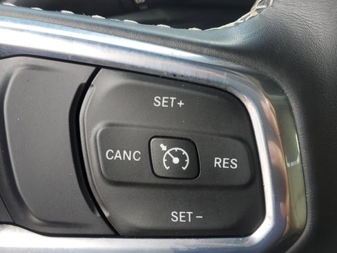 Used 2022 Jeep Gladiator Rubicon w/ LED Lighting Group image 25