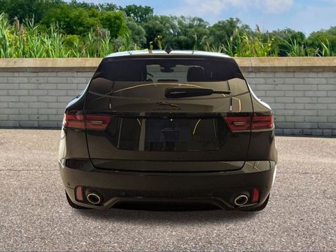 New 2024 Jaguar E-PACE R-Dynamic SE image 5