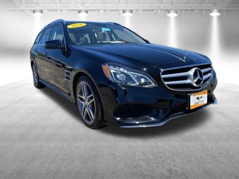 Used 2016 Mercedes-Benz E 350 4MATIC Wagon image 2