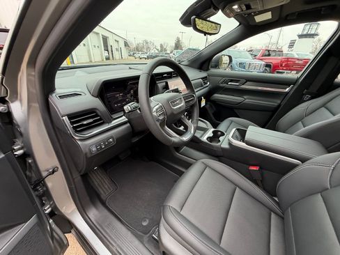 New 2026 GMC Terrain Elevation w/ Elevation Premium Package image 11