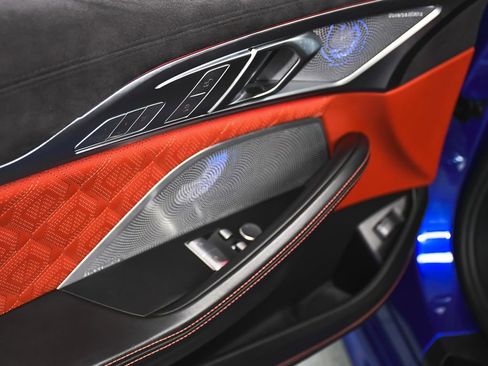 Used 2024 BMW M8 Competition image 10