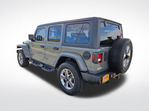 Used 2021 Jeep Wrangler Unlimited Sahara image 7