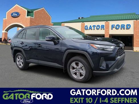 Used 2024 Toyota RAV4 XLE w/ Convenience Package FWD image 1
