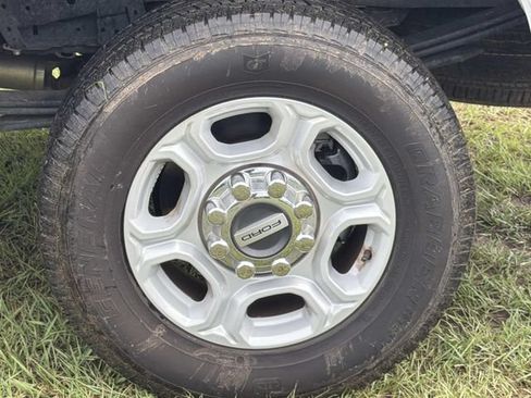 Certified 2026 Ford F250 XLT AWD/4WD image 13