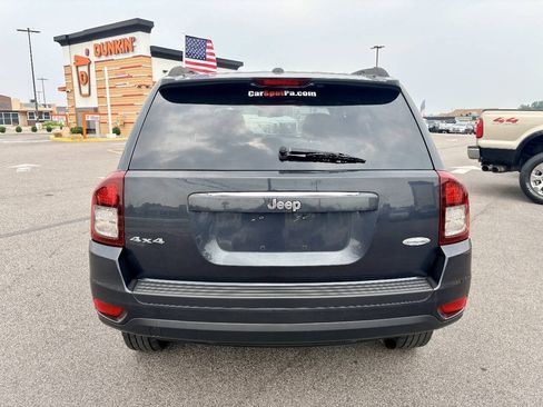 Used 2014 Jeep Compass Latitude AWD/4WD image 5