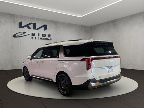 New 2026 Kia Carnival SX image 3