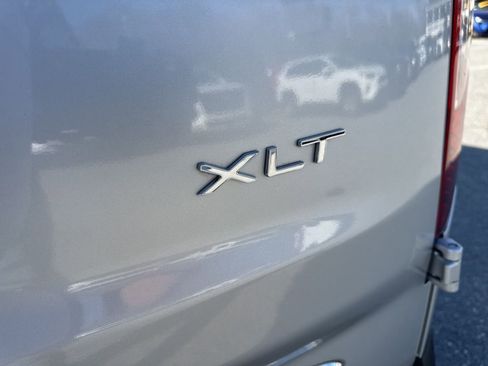Used 2019 Ford Transit Connect XLT image 25