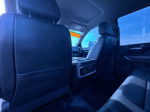 Used 2020 Chevrolet Silverado 3500 LTZ w/ LTZ Premium Package image 37