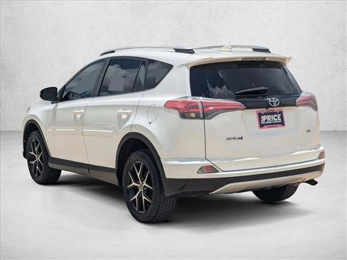 Used 2016 Toyota RAV4 SE FWD image 8