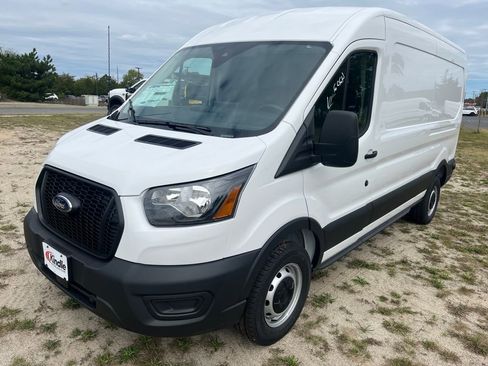 New 2025 Ford Transit 250 148 Medium Roof w/ Load Area Protection Package image 5
