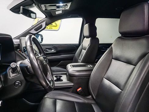 Used 2022 Chevrolet Tahoe Z71 w/ Luxury Package image 17