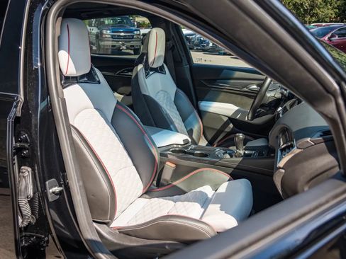 Used 2023 Cadillac CT5 V Blackwing w/ Parking Package RWD image 15