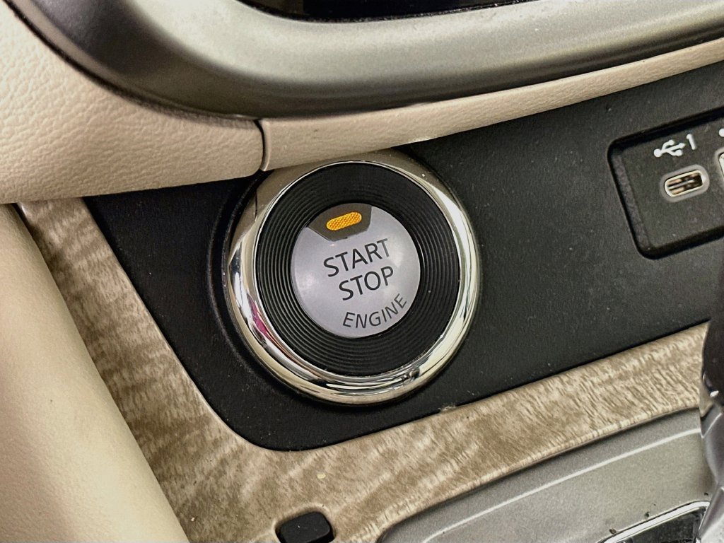 Certified 2024 Nissan Murano SL AWD/4WD image 21