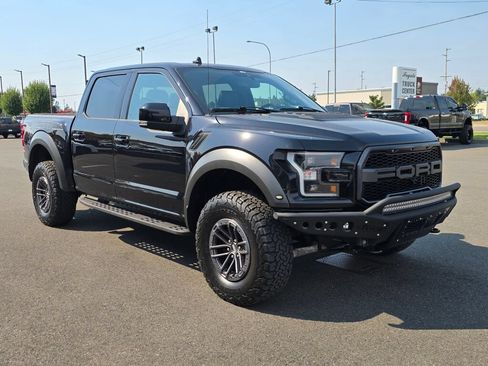 Used 2020 Ford F150 Raptor w/ Equipment Group 802A Luxury AWD/4WD image 4