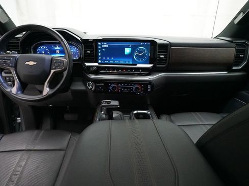 Certified 2023 Chevrolet Silverado 1500 High Country w/ Z71 Off-Road Package image 5