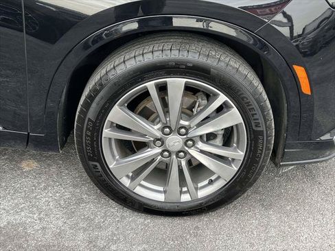 Used 2024 Cadillac XT6 Premium Luxury AWD/4WD image 7