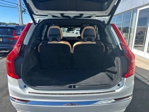 Used 2023 Volvo XC90 B6 Ultimate w/ Protection Package Premier AWD/4WD image 10