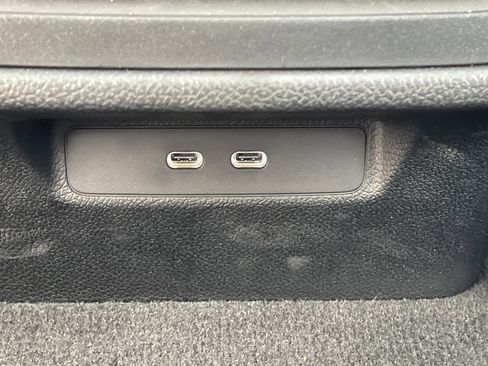 Certified 2025 Mercedes-Benz E 350 Sedan image 41