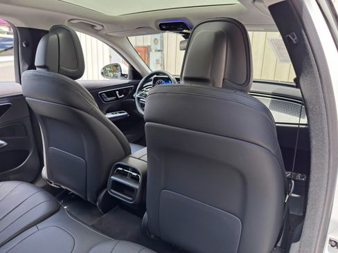 Used 2025 Mercedes-Benz E 350 Sedan w/ Winter Package image 41