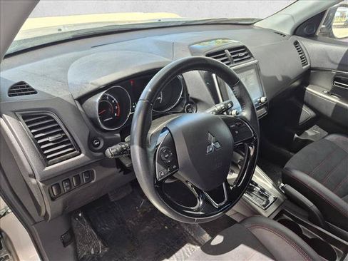 Used 2024 Mitsubishi Outlander Sport AWD image 14
