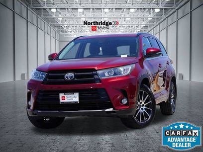 Used 2018 Toyota Highlander SE