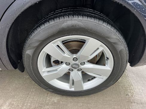 Used 2019 Audi Q5 2.0T Premium Plus w/ Premium Plus Package image 20