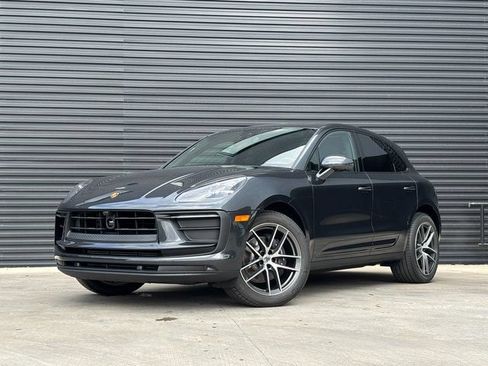 Certified 2026 Porsche Macan AWD/4WD image 1