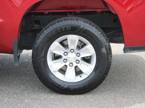 Used 2022 Chevrolet Silverado 1500 LT w/ Safety Package AWD/4WD image 18